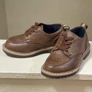 👞🤎 Kenneth Cole Toddler Dress Shoe: Size 6US/5UK 🤎👞